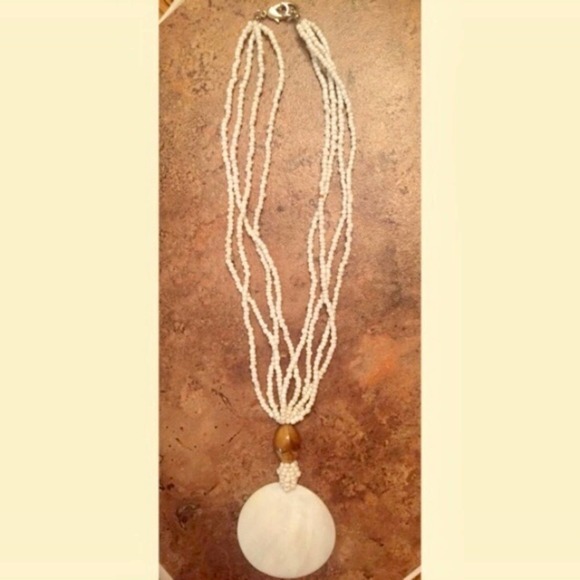 Shell Necklace - Picture 3 of 4